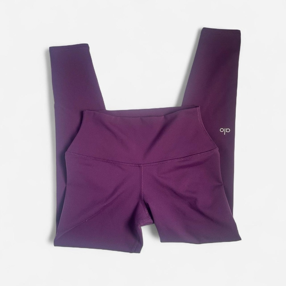 Alo yoga purple leggings
